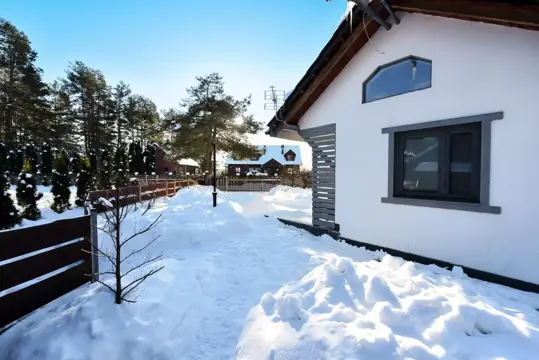 #12 zdjęcie nieruchomości